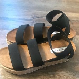 Steve Madden platform sandals